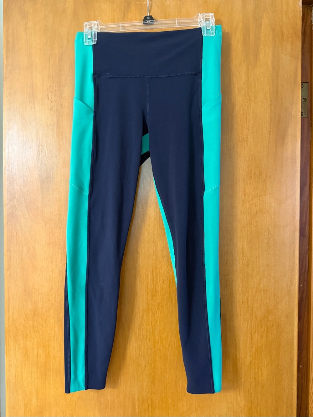 Athleta Navy and Teal Colorblock High-Rise Leggings with Pockets